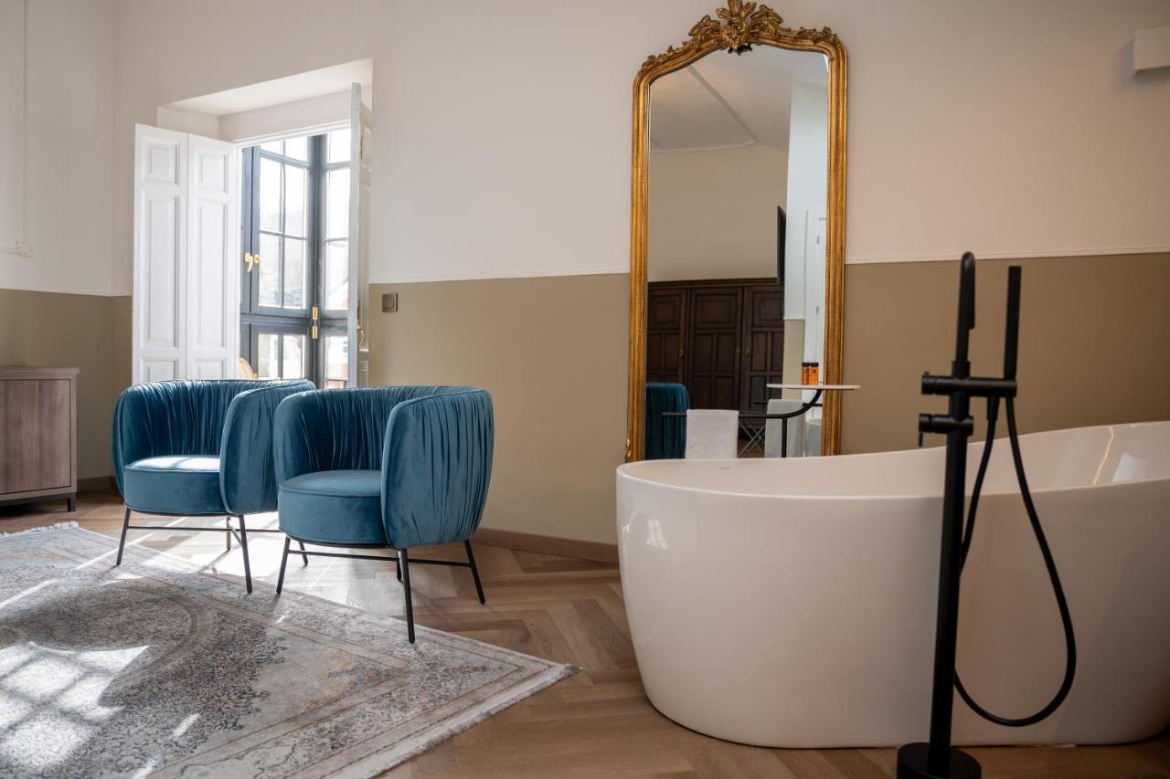 Boutique Indianas Hotel
