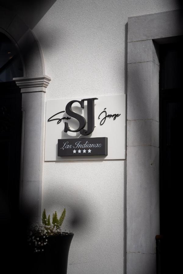 Boutique Indianas Hotel 4*
